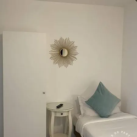 Studio Au Coeur Du 19e Apartment Paris