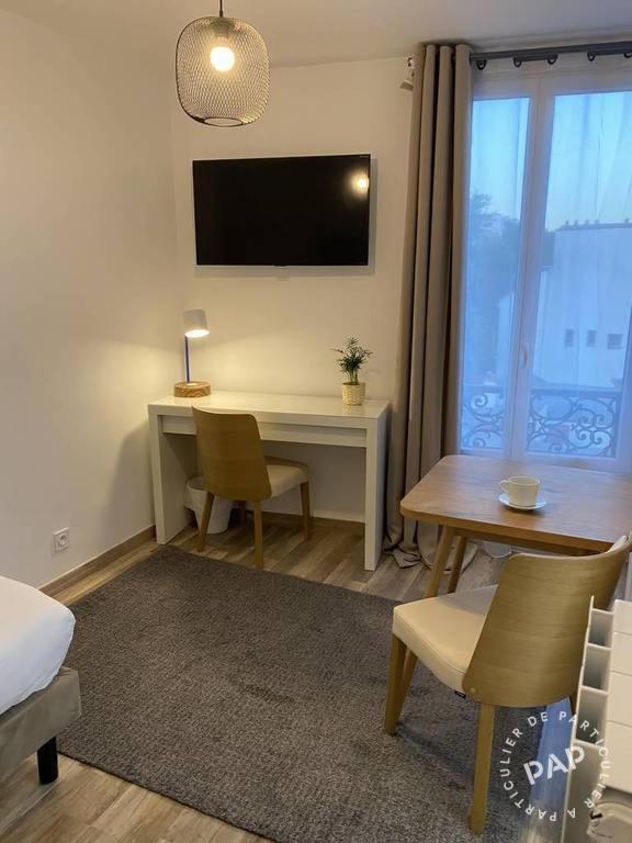 Studio Au Coeur Du 19e * Parigi